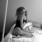 View Jennifer (jennysipshenny) OnlyFans 89 Photos and 23 Videos leaks 

 picture 1