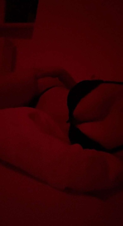 Download jennywaifu OnlyFans videos and photos free 

 picture 2