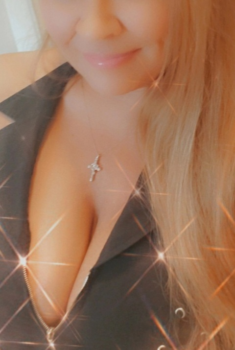 jenrae (Jen's eyes) free OnlyFans Leaked Videos and Pictures 

 picture 2