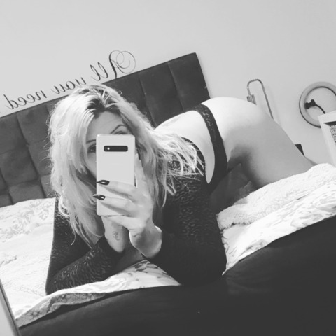 Onlyfans leak jess_milf 

 picture 2