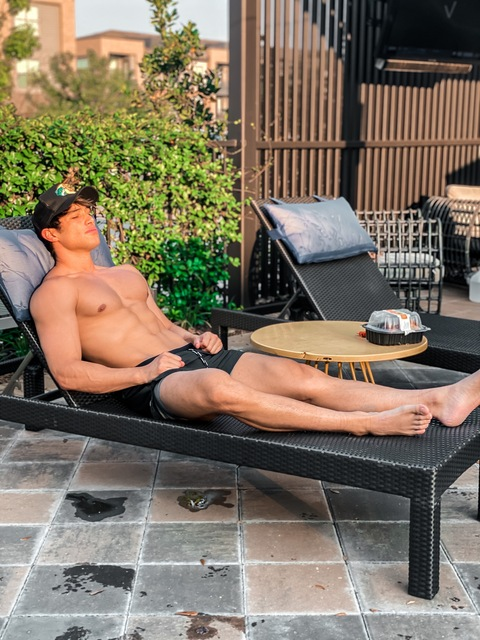 jesseleeeaton OnlyFans Leaked (9 Photos and 0 Videos) 

 picture 2