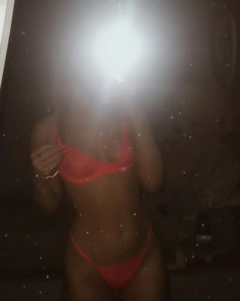 Onlyfans leaks jessica.17xx 

 picture 2