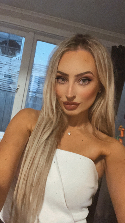 View jessie_ivy OnlyFans content for free 

 picture 2