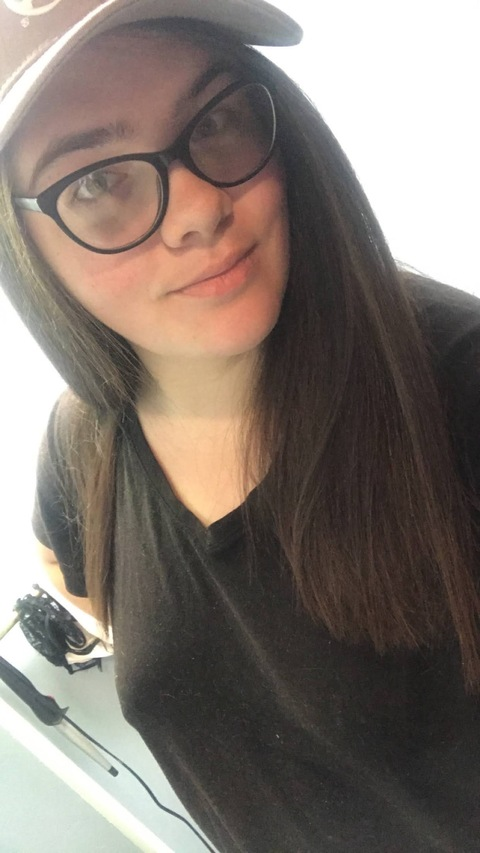 View jesslake OnlyFans content for free 

 picture 2