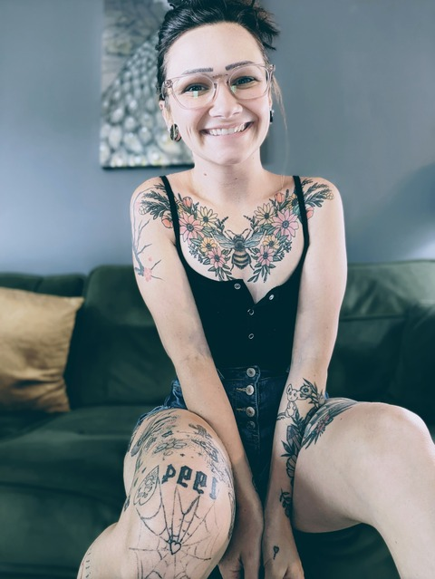 jessthemess23 (Jess The Mess) free OnlyFans Leaked Content 

 picture 2