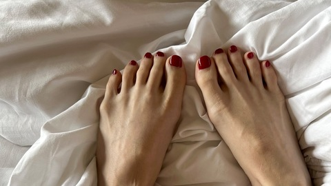 View Jewels (jewelsfeetandtoes) OnlyFans 534 Photos and 27 Videos gallery 

 picture 2