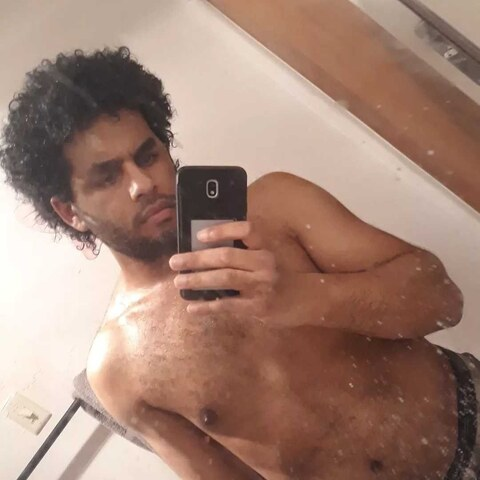 View jhinyin (Marvin Jones) OnlyFans 5 Photos and 2 Videos for free 

 picture 2