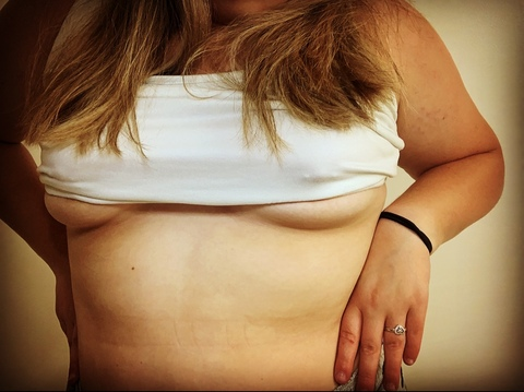 jillbaby99 (Jill) OnlyFans Leaks 

 picture 2