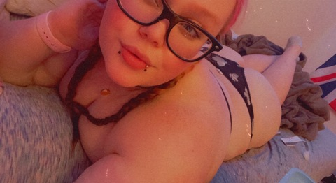 View jillybaby123 OnlyFans content for free 

 picture 2