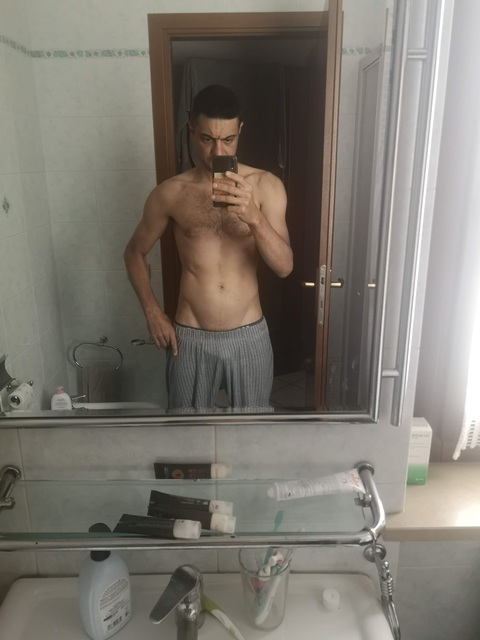 jingle OnlyFans Leaked (0 Photos and 0 Videos) 

 picture 2