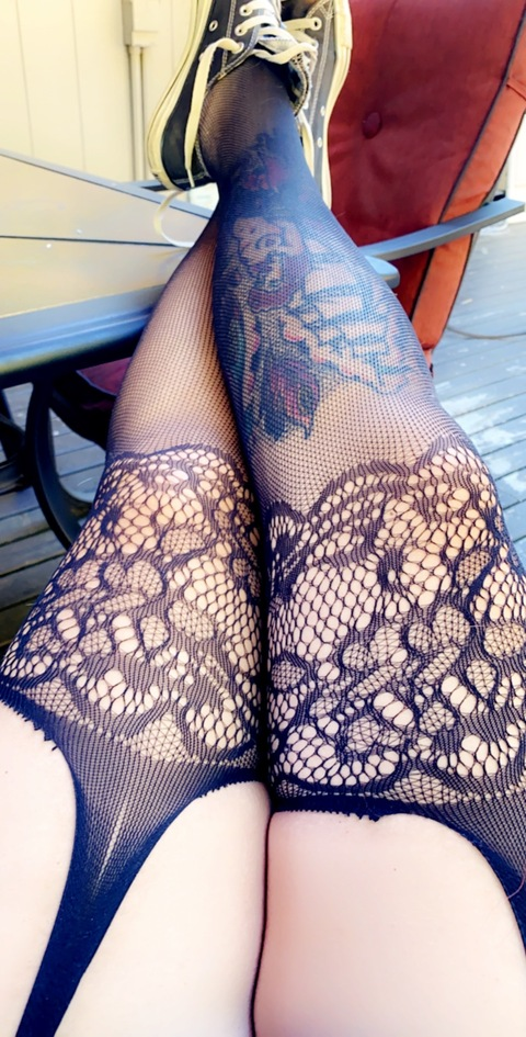 @jinxed_cherries leaks Onlyfans content for free 

 picture 2