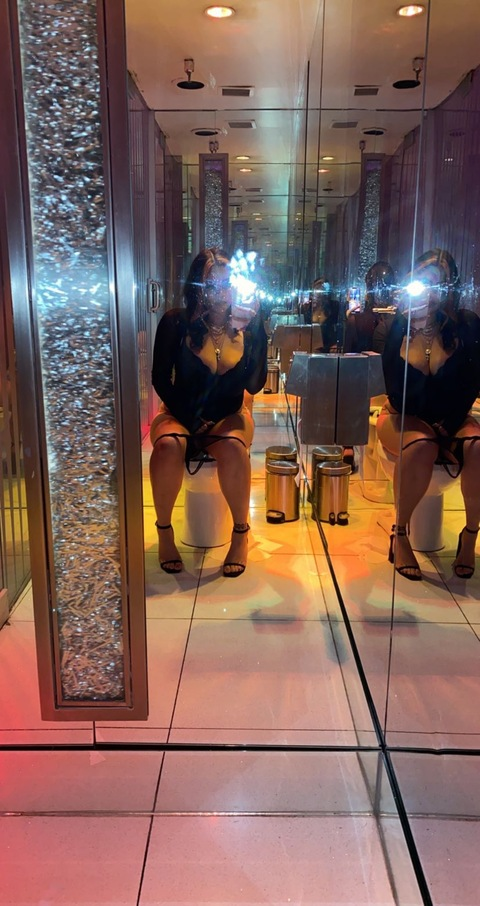 jjasmine1033 OnlyFans Leak 

 picture 2