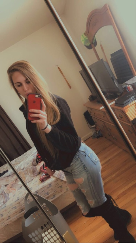 View jlars810 OnlyFans content for free 

 picture 2