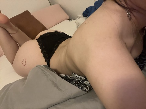 Onlyfans leaks joannaneal 

 picture 2