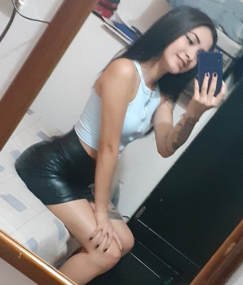 View jocelynetoro OnlyFans content for free 

 picture 2