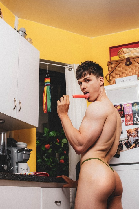 View joeevee (JoeeVeePhotography) OnlyFans 1046 Photos and 249 Videos gallery 

 picture 2