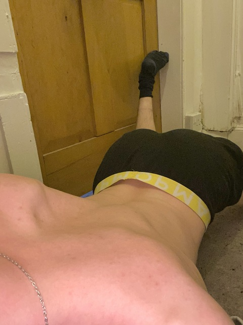 Get Free access to joeythefarter Leaked OnlyFans 

 picture 2
