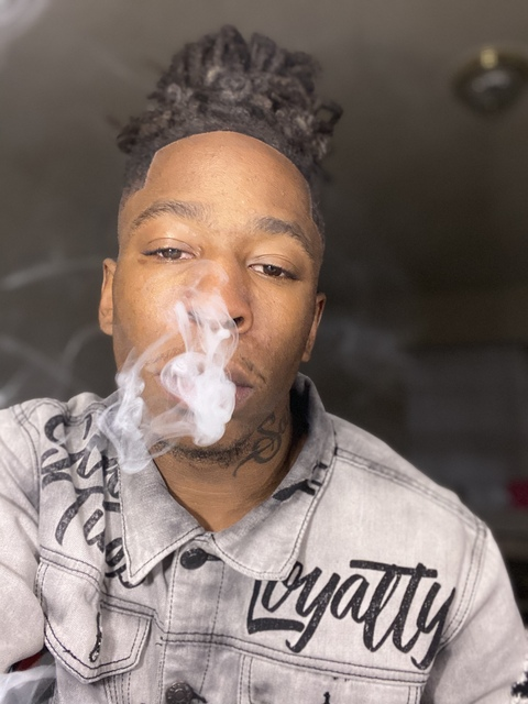 johnnybravo2x OnlyFans Leak (0 Photos and 2 Videos) 

 picture 2