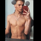 johnnyhilon OnlyFans Leaked (23 Photos and 40 Videos) 

 picture 1