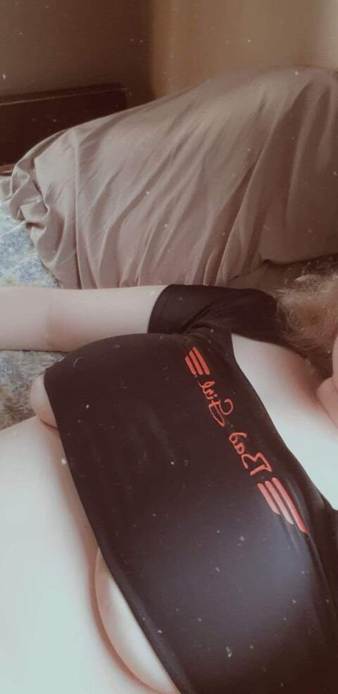 View Ashley Johnson (johnsonhubfans) OnlyFans 11 Photos and 1 Videos leaked 

 picture 2