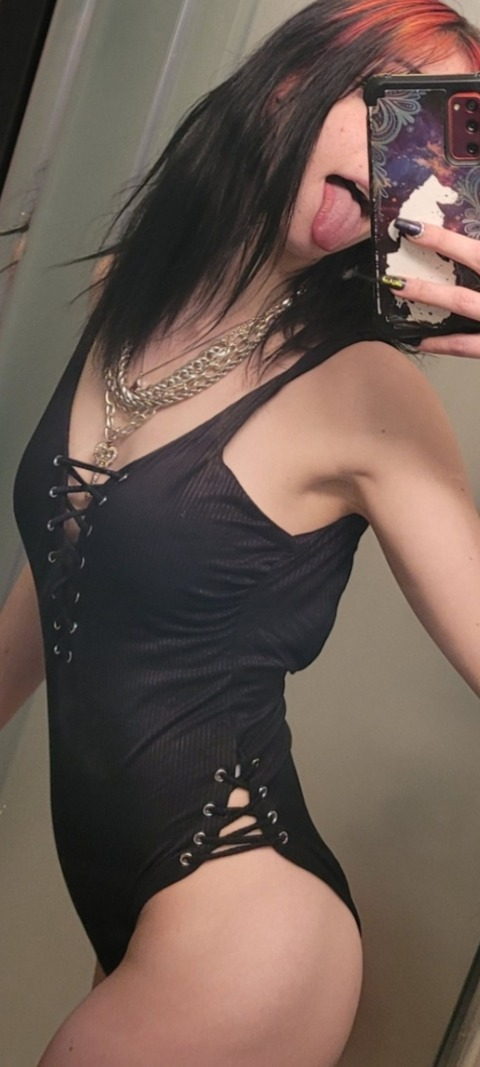 jojo3002 OnlyFans Leaked Photos and Videos 

 picture 2