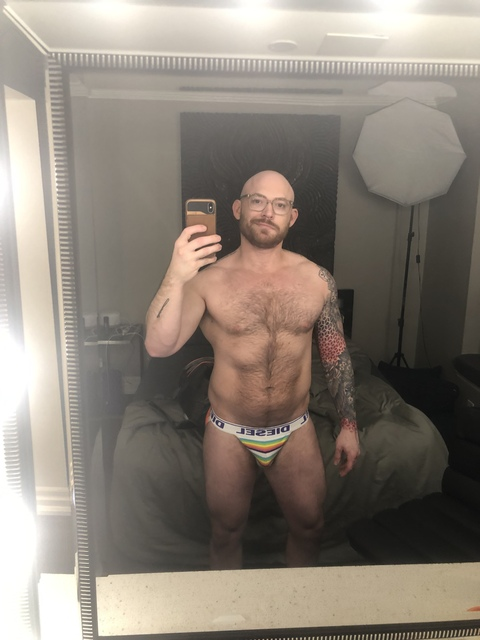@jonnyapplebeard leaks Onlyfans videos for free 

 picture 2