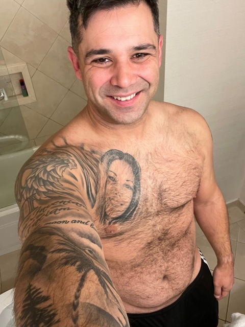 Download jorge_cloonivarez OnlyFans content free 

 picture 2