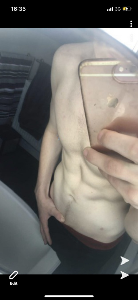 View joshthetwink18free (Josh😈) OnlyFans 21 Photos and 9 Videos leaked 

 picture 2