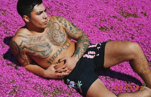 josiahmaxwell OnlyFans Leak (22 Photos and 10 Videos) 

 picture 2