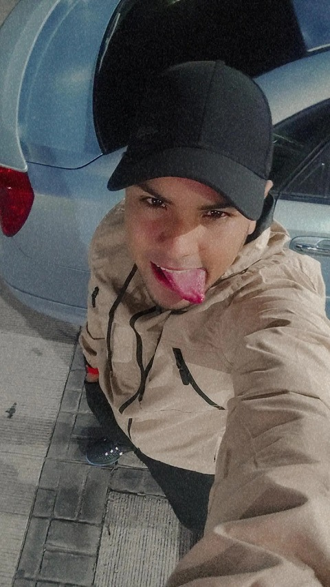 Download josuegomezjean OnlyFans videos and photos for free 

 picture 2