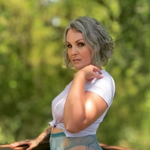 Onlyfans free content joyoustaylorjoy 

 picture 2