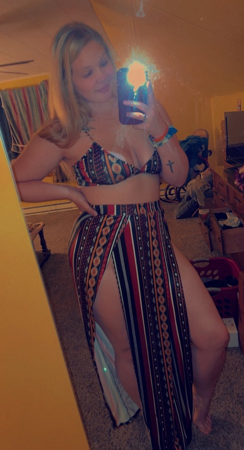 View jrommann14 (Johnna) OnlyFans 23 Photos and 1 Videos leaked 

 picture 2