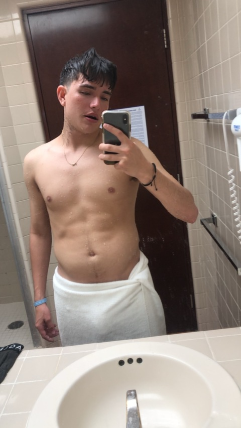 juan10rosas OnlyFans Leaked 

 picture 2