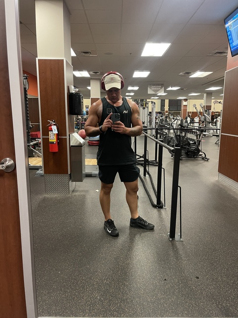 @juicy_rico leak Onlyfans videos and photos for free 

 picture 2
