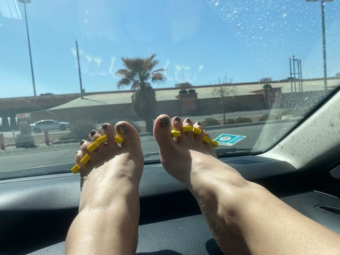 juicyjewelzfeet OnlyFans Leaked (4 Photos and 0 Videos) 

 picture 2