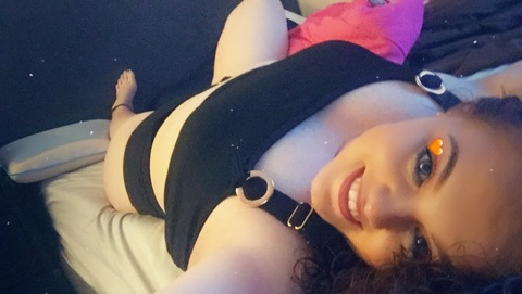juju-icy OnlyFans Leak (5 Photos and 0 Videos) 

 picture 2