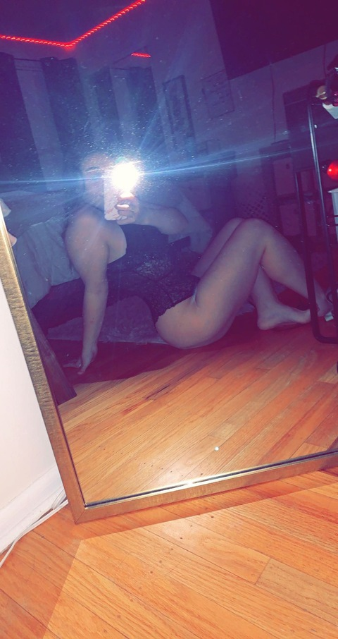 @juliaa0 leaks Onlyfans content free 

 picture 2