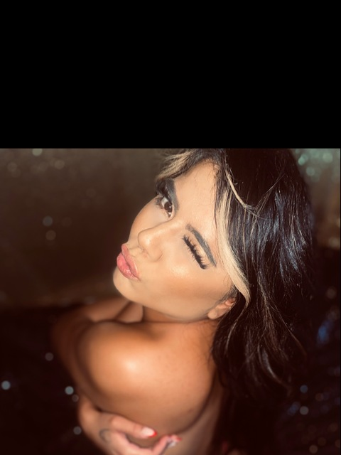 Free access to juliabadbutt Leaked OnlyFans 

 picture 2