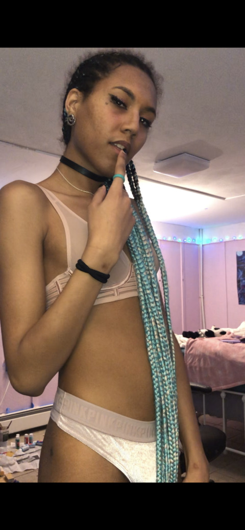 View juliettesdiary OnlyFans videos and photos for free 

 picture 2