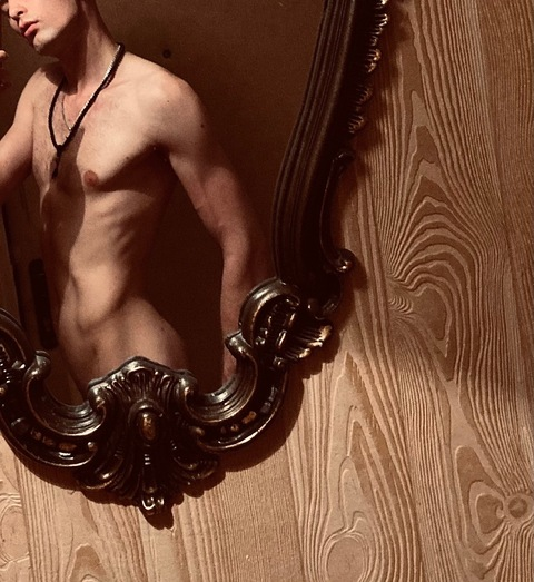 View IHOR (just_emotions_just) OnlyFans 17 Photos and 7 Videos gallery 

 picture 2