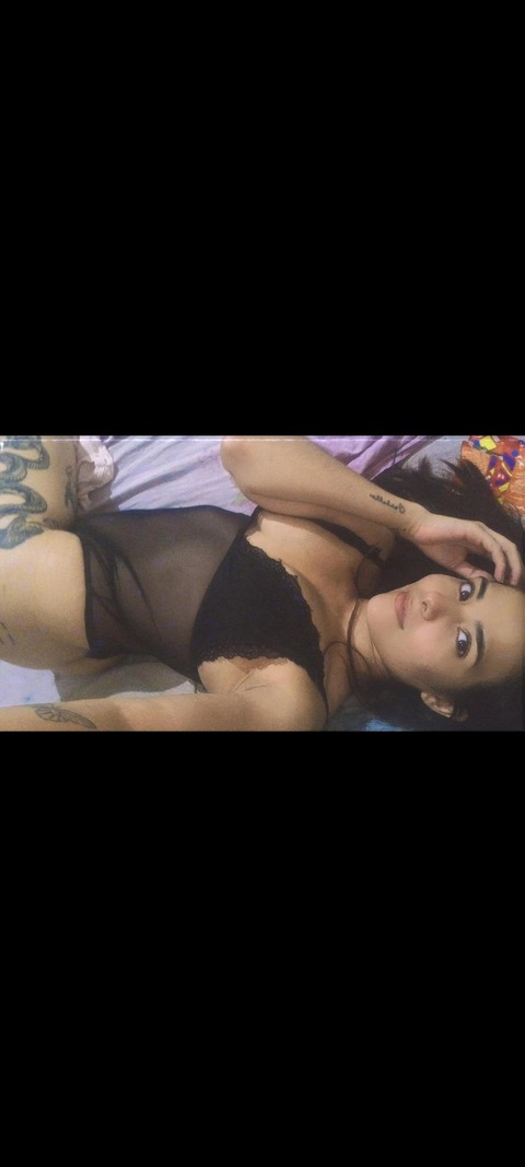 View justine_bell (Justine Bell) OnlyFans 23 Photos and 6 Videos gallery 

 picture 2