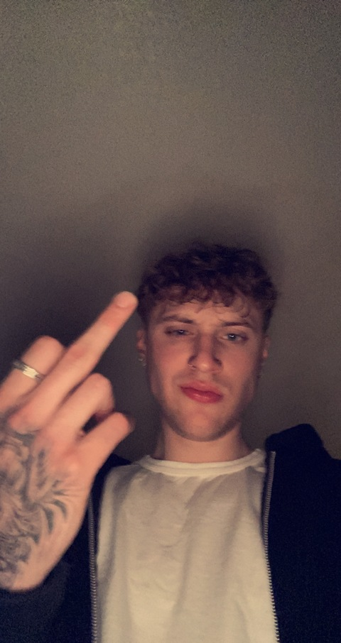 Onlyfans leak justinxbonner 

 picture 2