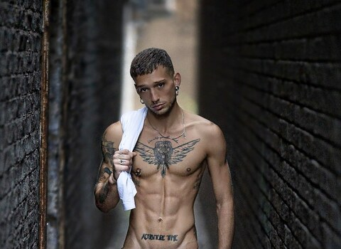 View justinxxxgay OnlyFans content for free 

 picture 2