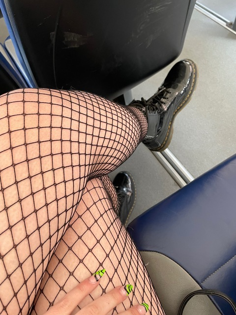 Download justthelettere OnlyFans content free 

 picture 2