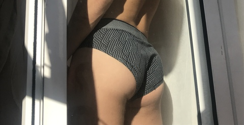 @jyalonly leaks Onlyfans photos free 

 picture 2