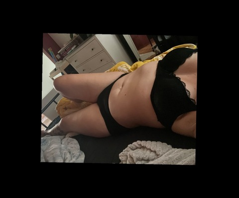 k4triiiiin4 OnlyFans Leaks (31 Photos and 2 Videos) 

 picture 2