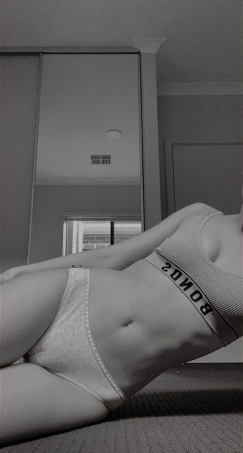 kahyla OnlyFans Leaked Photos and Videos 

 picture 2