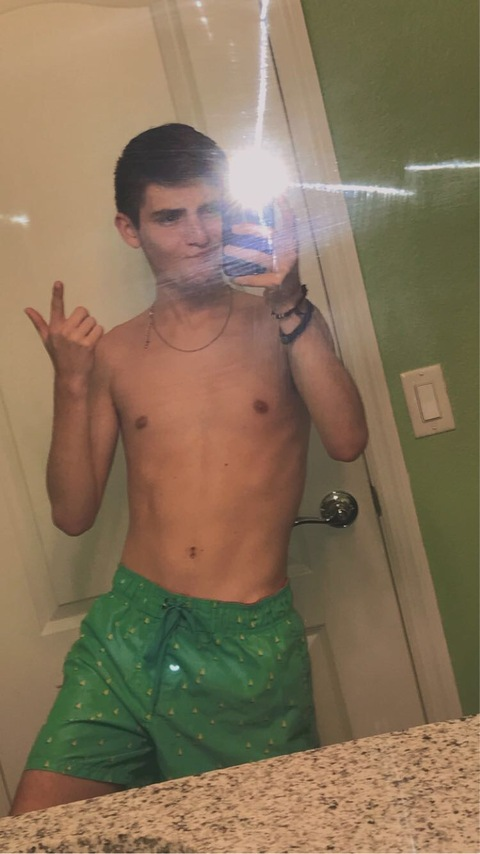 kalebr1ch (Kaleb) OnlyFans Leaks 

 picture 2