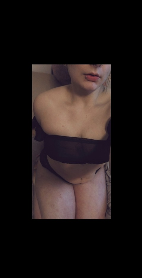 Download kandekane333 OnlyFans videos and photos free 

 picture 2