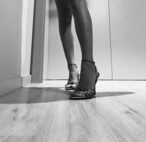 karababe OnlyFans Leaked (51 Photos and 10 Videos) 

 picture 2